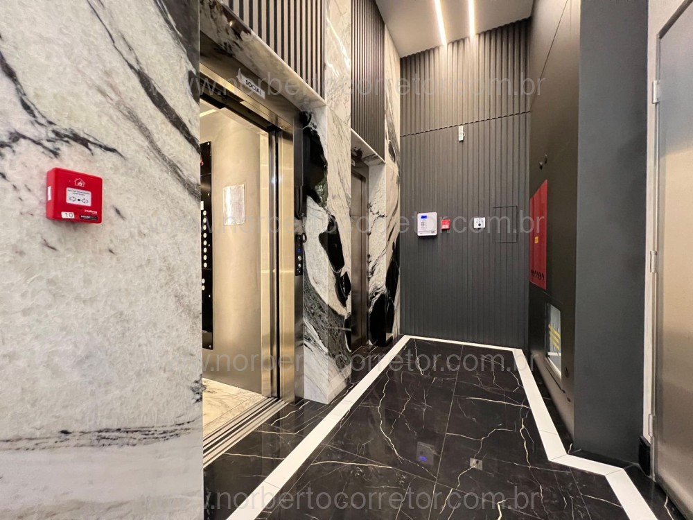 Apartamento 3 sutes, Meia Praia, Itapema SC