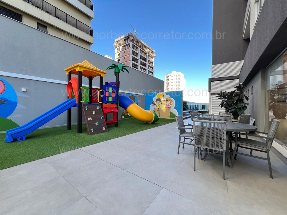 Apartamento 3 sutes, Meia Praia, Itapema SC