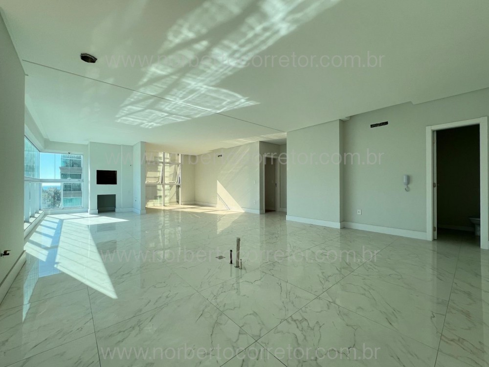 Apartamento 3 sutes, Meia Praia, Itapema SC