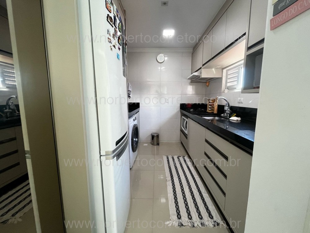 Apartamento 2 sutes , Meia Praia, Itapema SC 