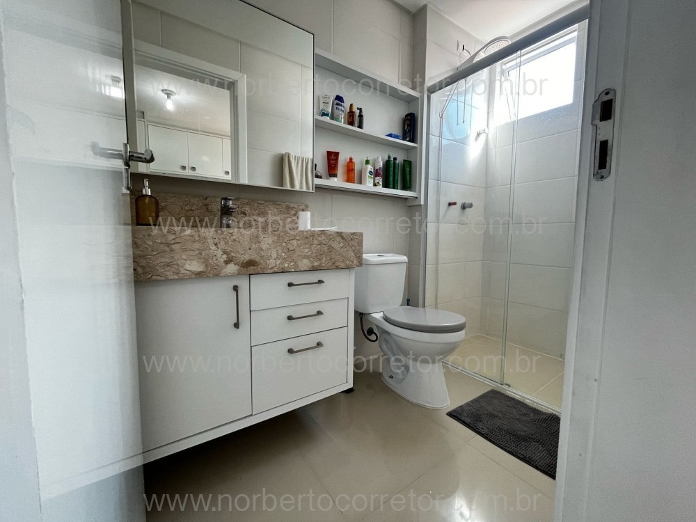 Apartamento 2 sutes , Meia Praia, Itapema SC 