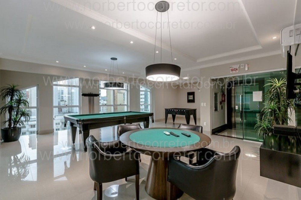 Residencial Alamandas apartamento venda Meia Praia