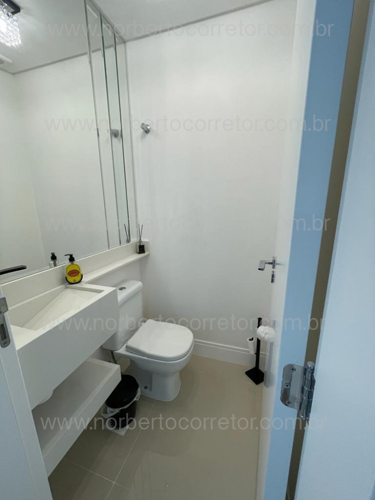 Apartamento 3 su�tes, Meia Praia, Itapema SC 