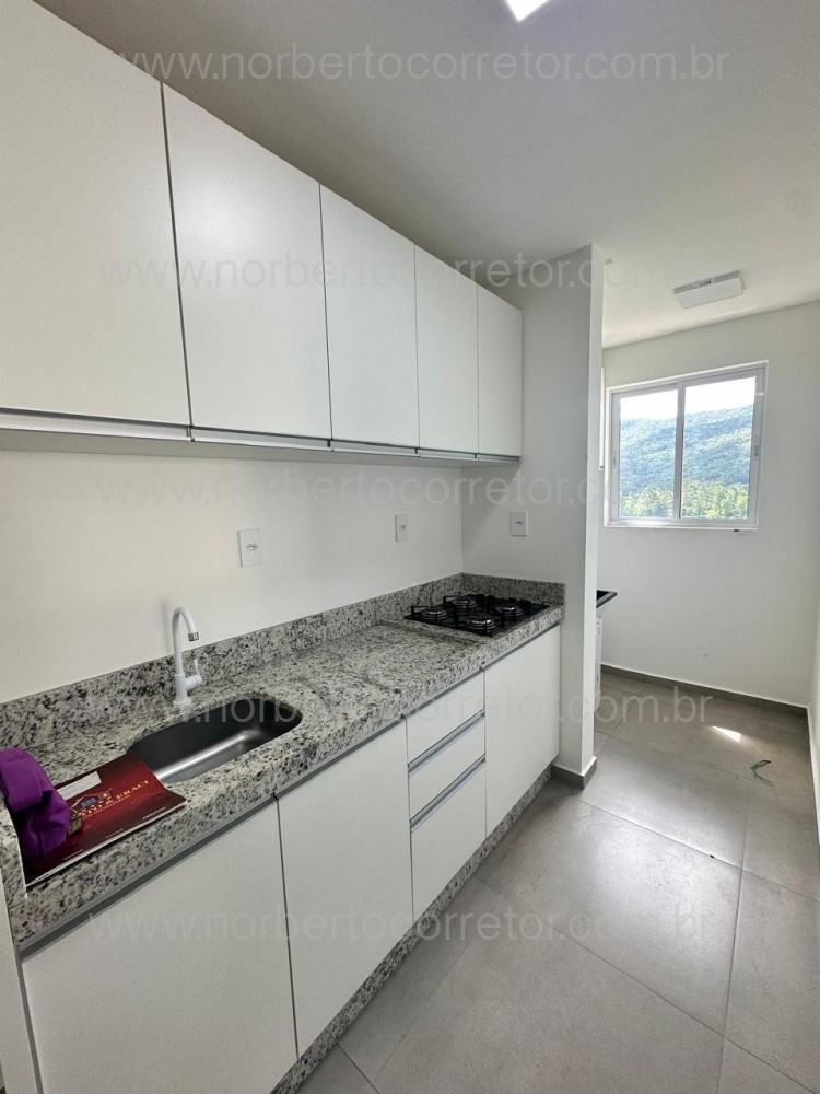Apartamento Aluguel Anual 02 dormit�rios Bairro  M