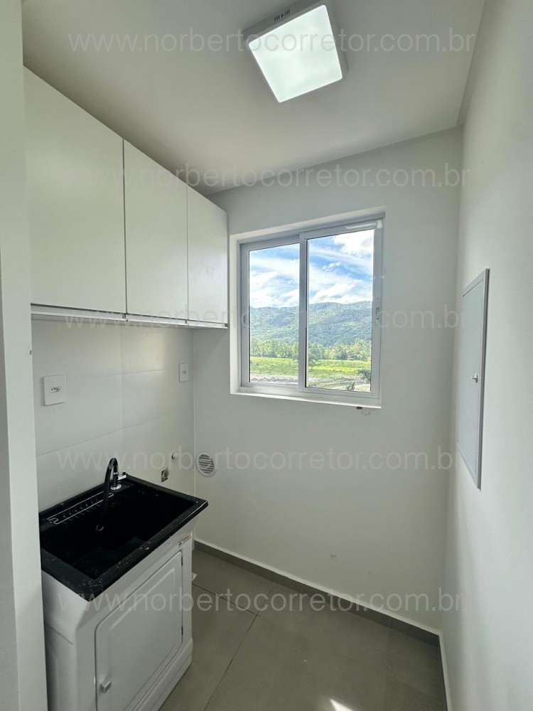 Apartamento Aluguel Anual 02 dormit�rios Bairro  M