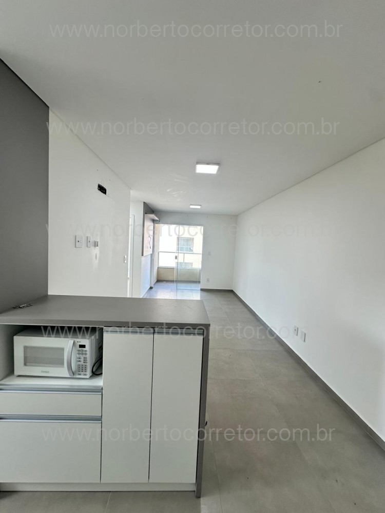 Apartamento Aluguel Anual 02 dormit�rios Bairro  M