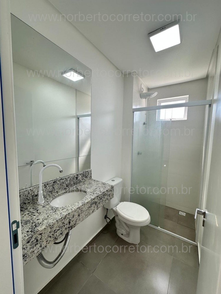 Apartamento Aluguel Anual 02 dormit�rios Bairro  M