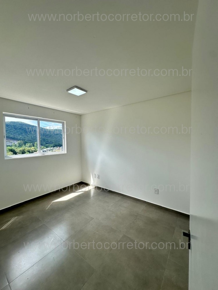 Apartamento Aluguel Anual 02 dormit�rios Bairro  M