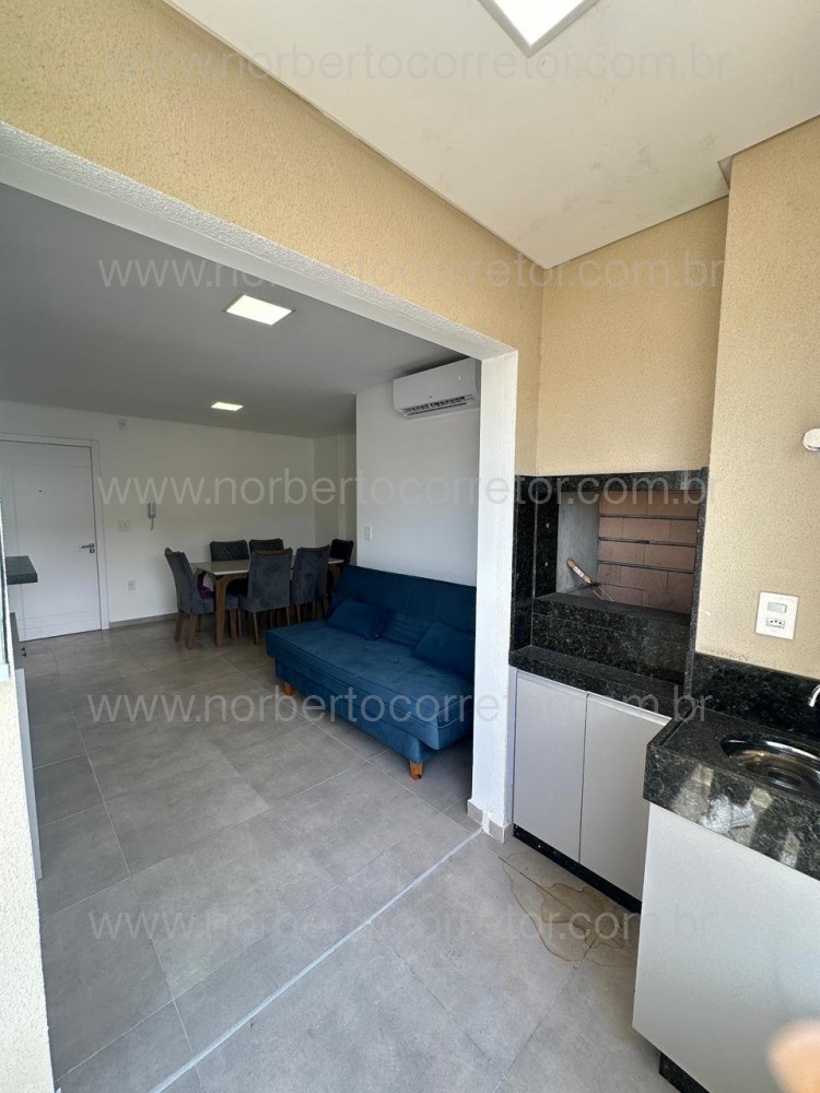 Apartamento 02 Dormit�rios Totalmente Mobiliado LO