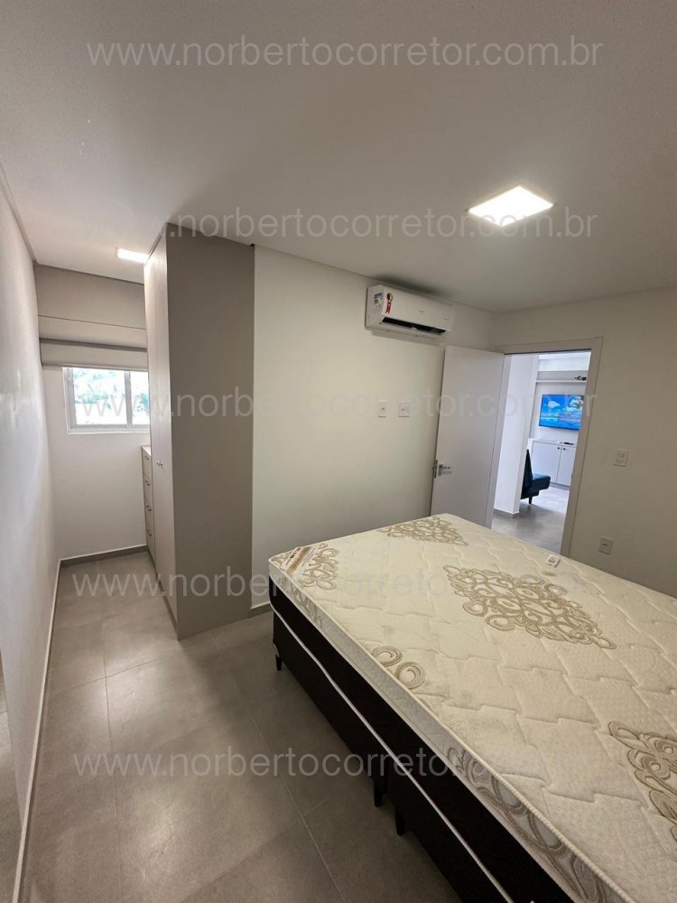 Apartamento 02 Dormit�rios Totalmente Mobiliado LO