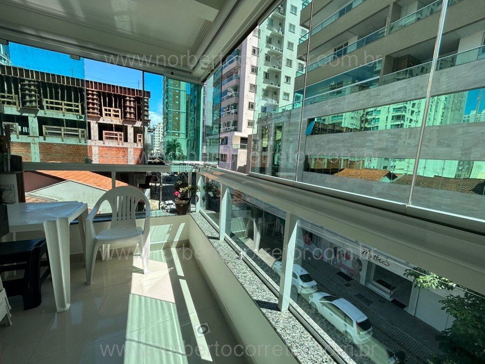 Apartamento 3 su�tes, Meia Praia, Itapema SC