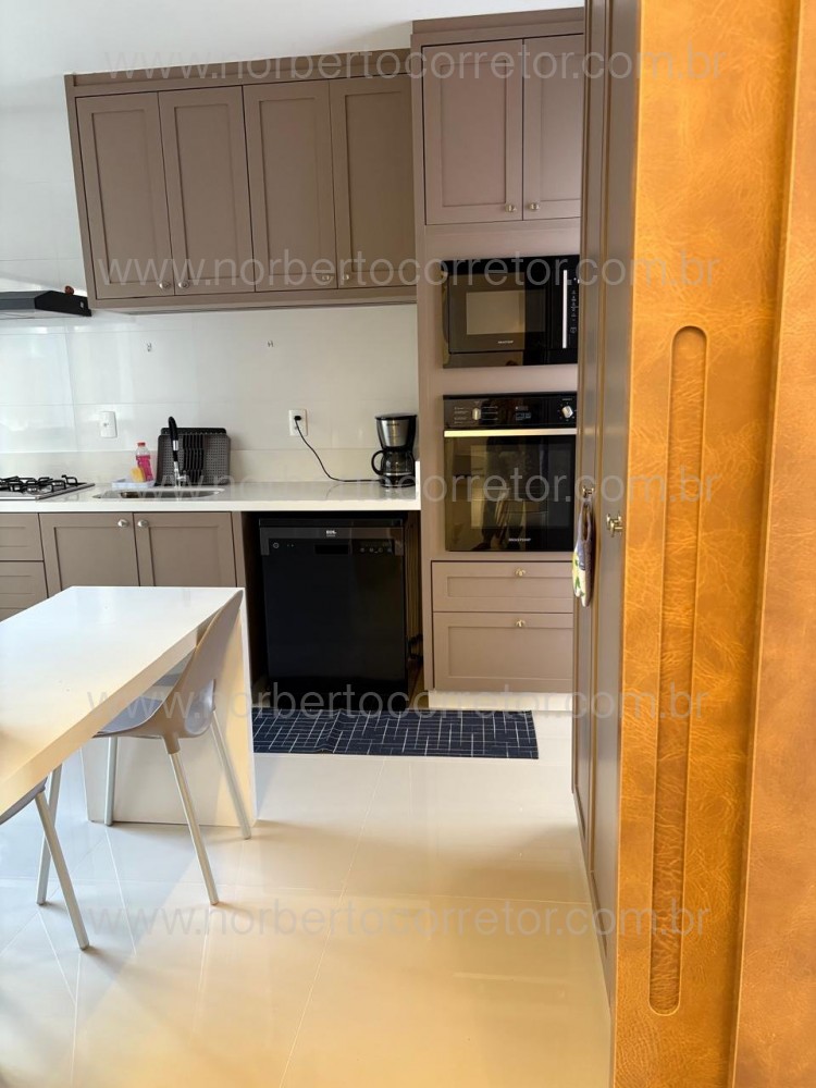 Apartamento 3 su�tes, Meia Praia, Itapema SC 