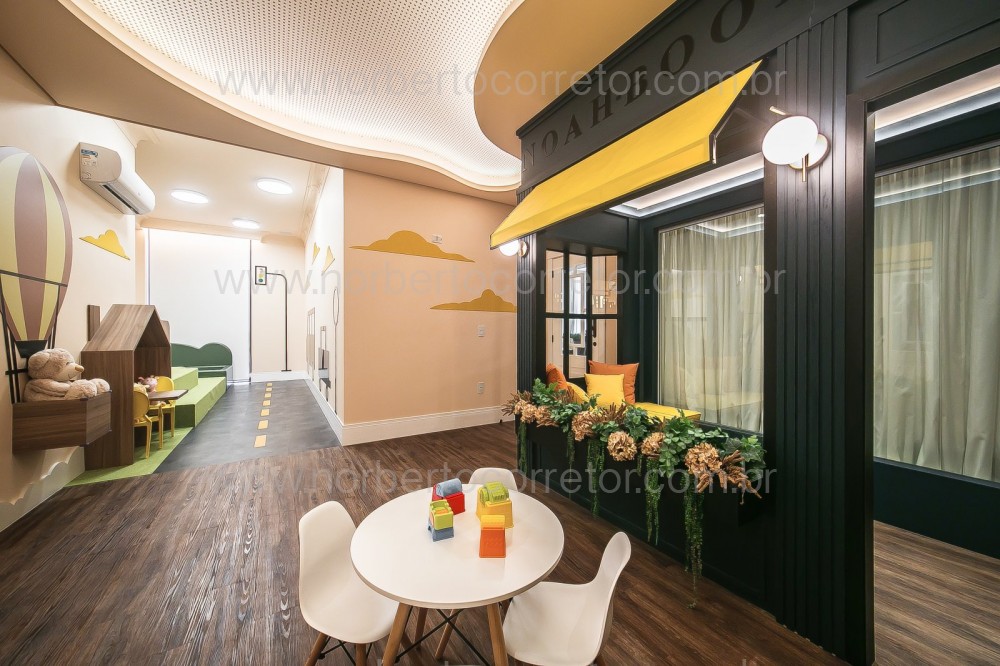 Apartamento 4 su�tes Meia Praia - Itapema SC