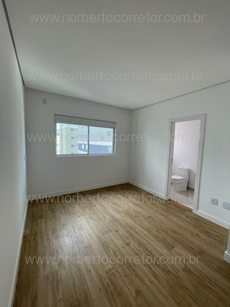 Apartamento 4 su�tes, Meia Praia, Itapema SC