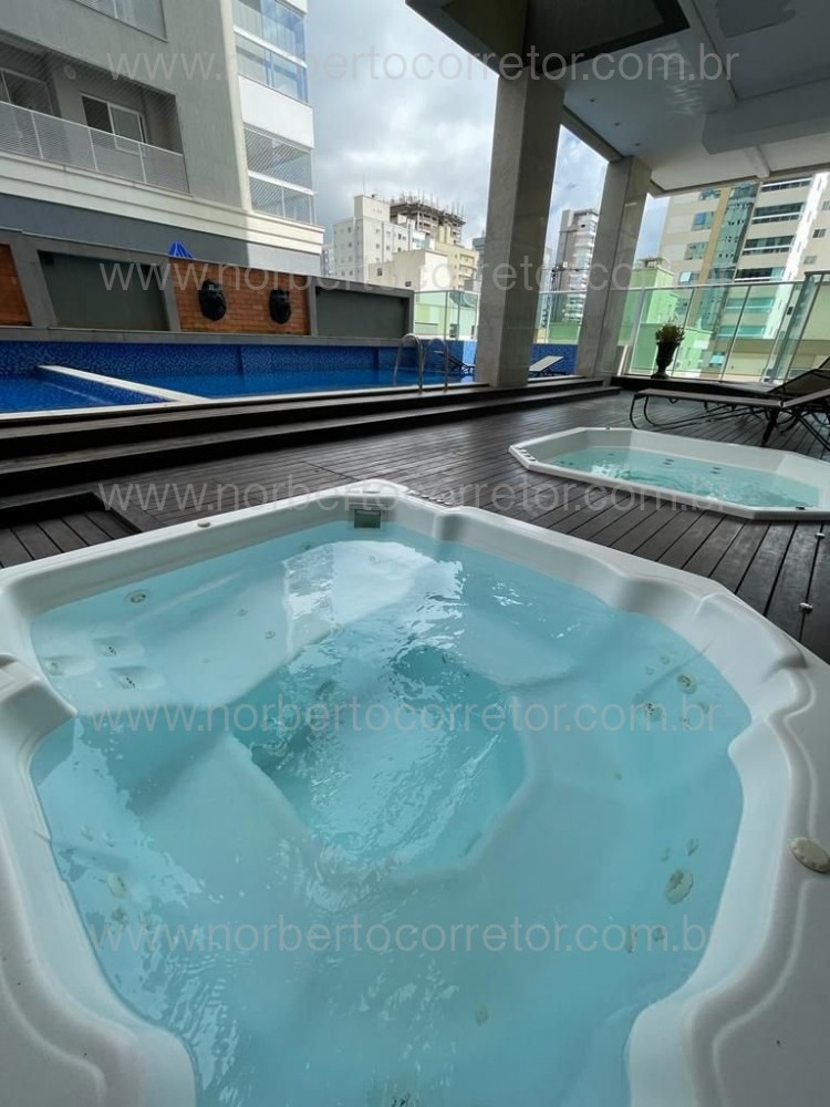 Apartamento 4 su�tes, Meia Praia, Itapema SC