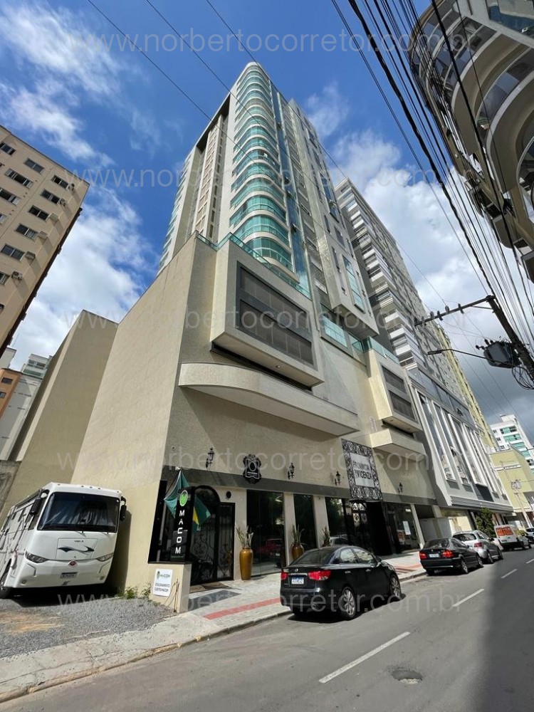 Apartamento 4 su�tes, Meia Praia, Itapema SC