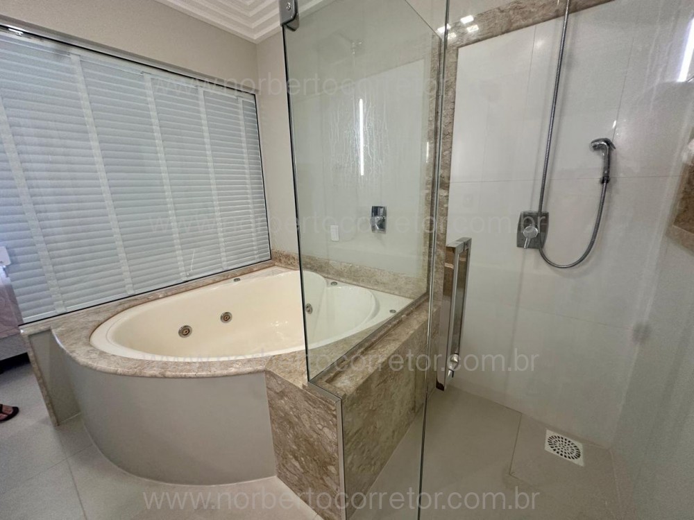 Apartamento 4 su�tes, Frente mar , Itapema SC 