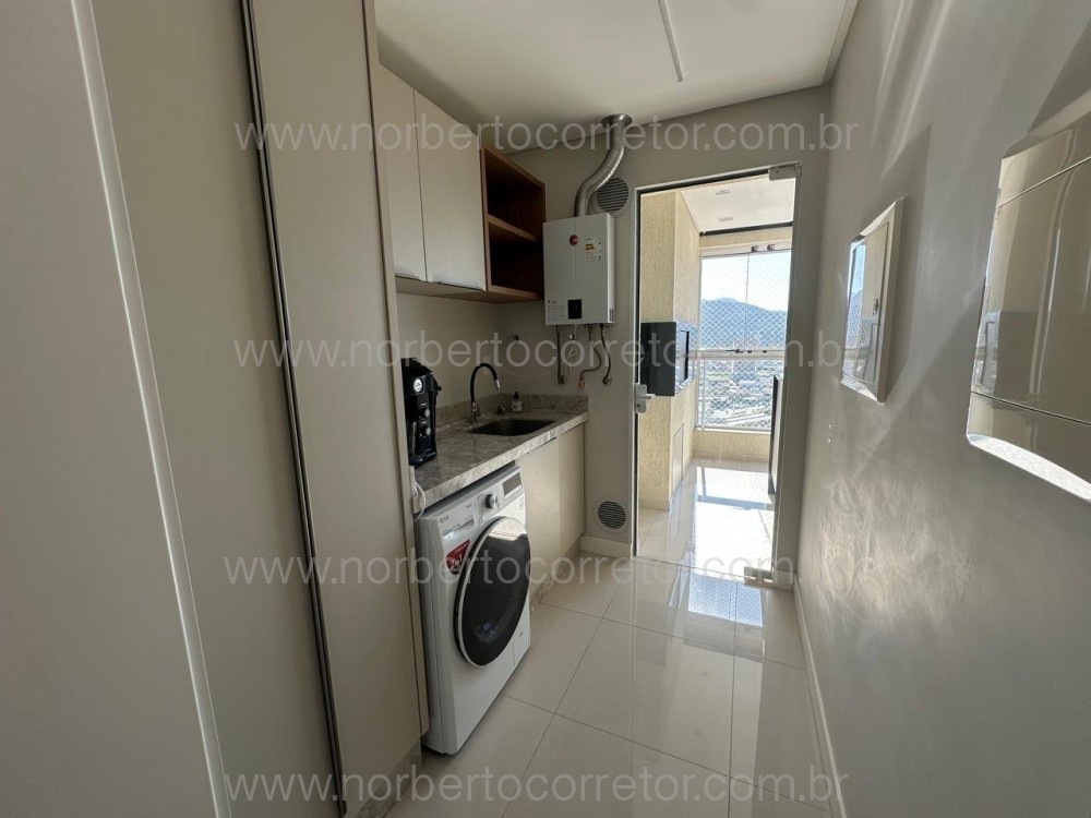 Apartamento 3 su�tes, Meia Praia, Itapema SC