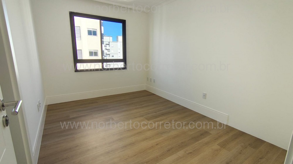 Apartamento 4 su�tes Meia Praia, Itapema SC