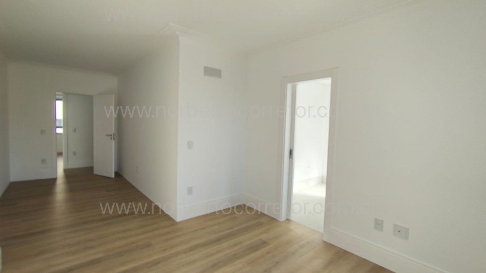 Apartamento 4 su�tes Meia Praia, Itapema SC