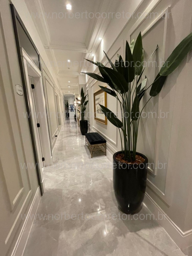 Apartamento 4 su�tes Meia Praia, Itapema SC