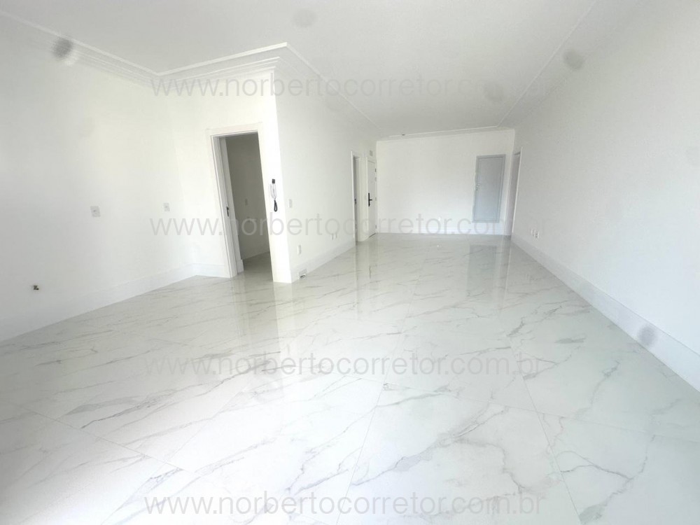 Apartamento 3 su�tes, Quadra Mar, Itapema SC