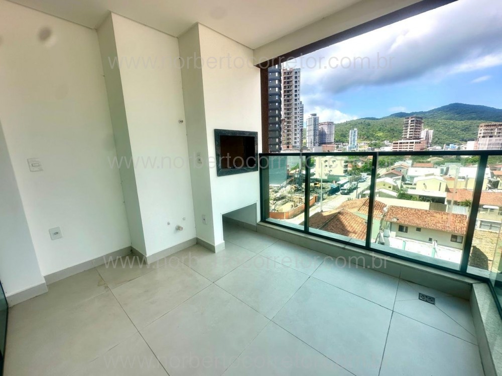 APARTAMENTO NO PREMIUM RESIDENCE, PORTO BELO SC