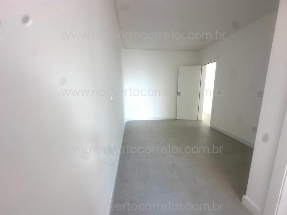 APARTAMENTO NO PREMIUM RESIDENCE, PORTO BELO SC