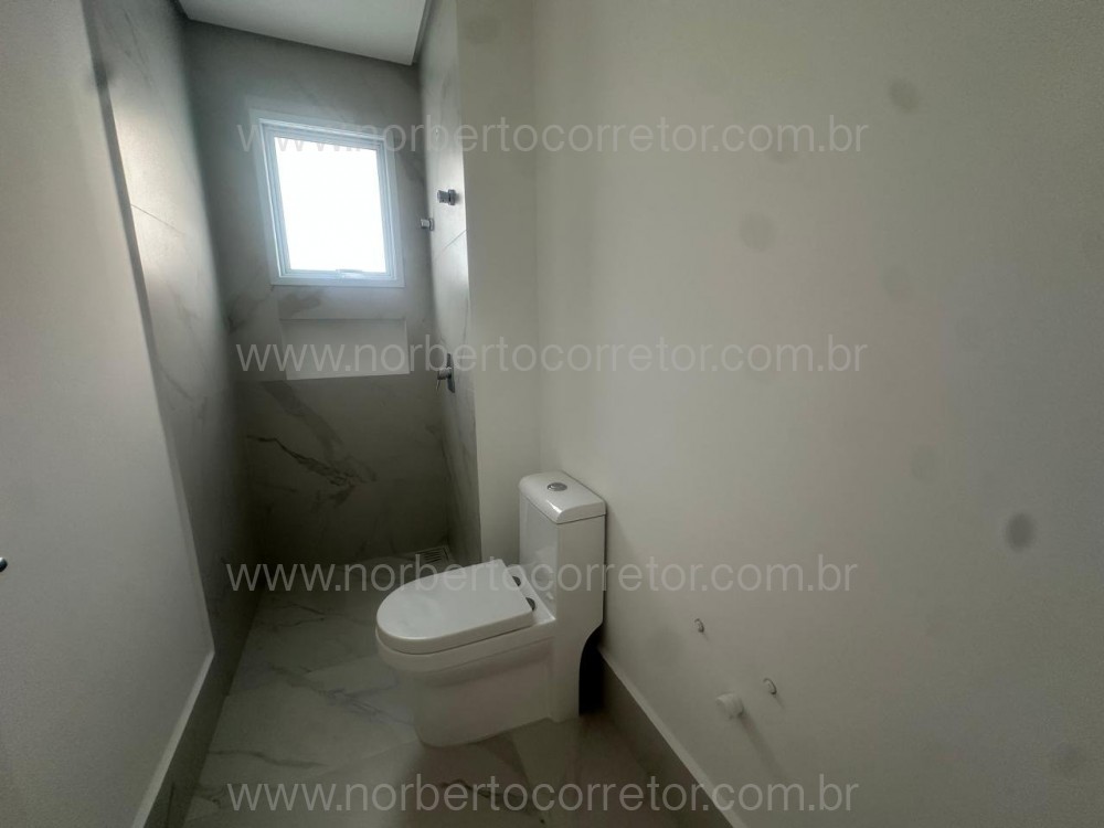 RISTRETO 4 SU�TES , ITAPEMA SC 