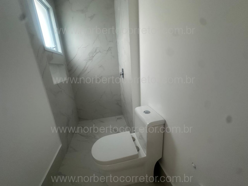 RISTRETO 4 SU�TES , ITAPEMA SC 