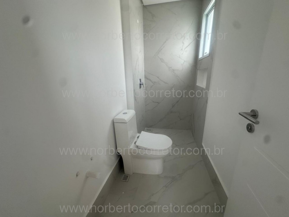 RISTRETO 4 SU�TES , ITAPEMA SC 