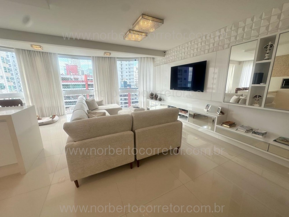 EDIFICIO PARIS , SEGUNDA QUADRA DO MAR 