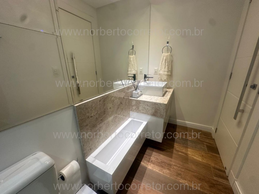 EDIFICIO PARIS , SEGUNDA QUADRA DO MAR 