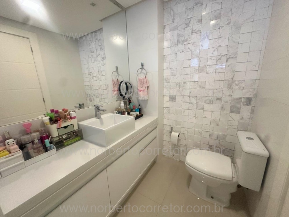 EDIFICIO PARIS , SEGUNDA QUADRA DO MAR 