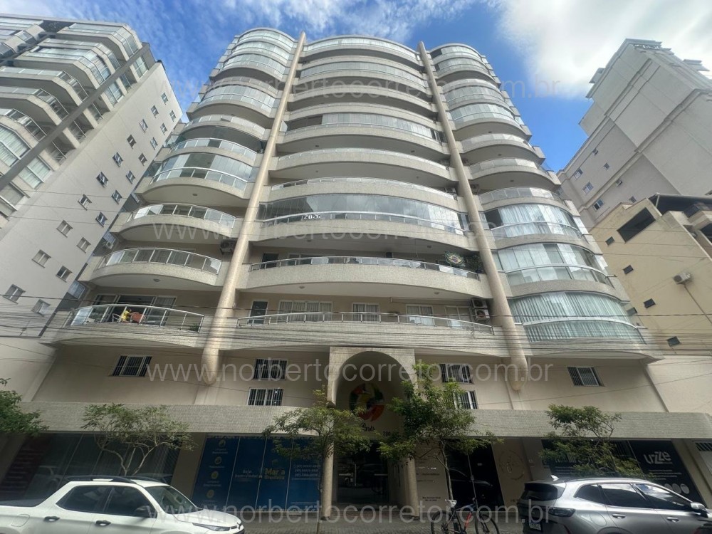 EDIFICIO PARIS , SEGUNDA QUADRA DO MAR 