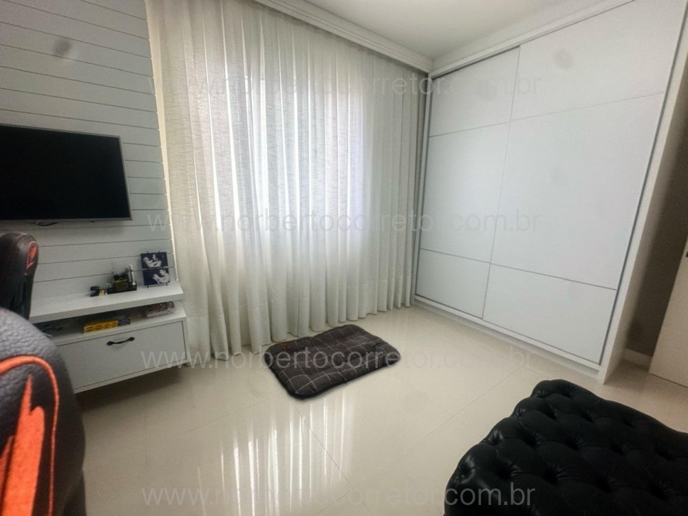 EDIFICIO PARIS , SEGUNDA QUADRA DO MAR 