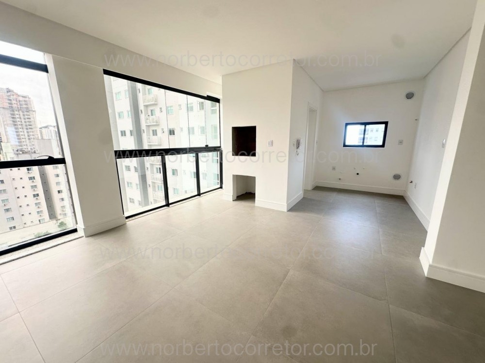 Apartamento 3 su�tes, Meia Praia, Itapema SC