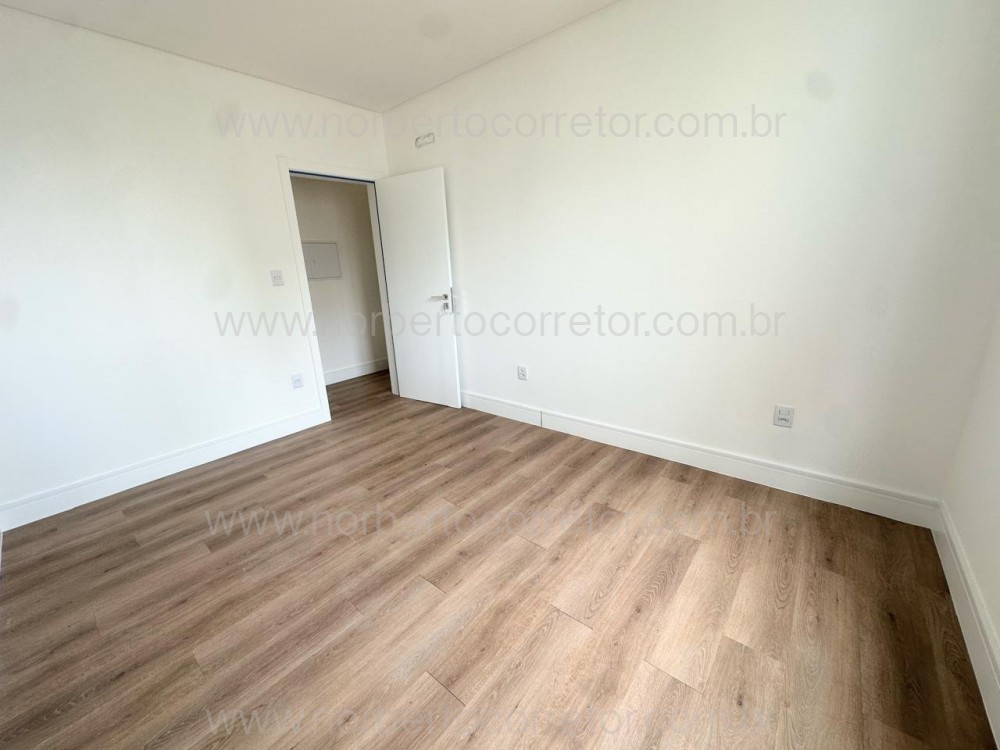 Apartamento 3 su�tes, Meia Praia, Itapema SC