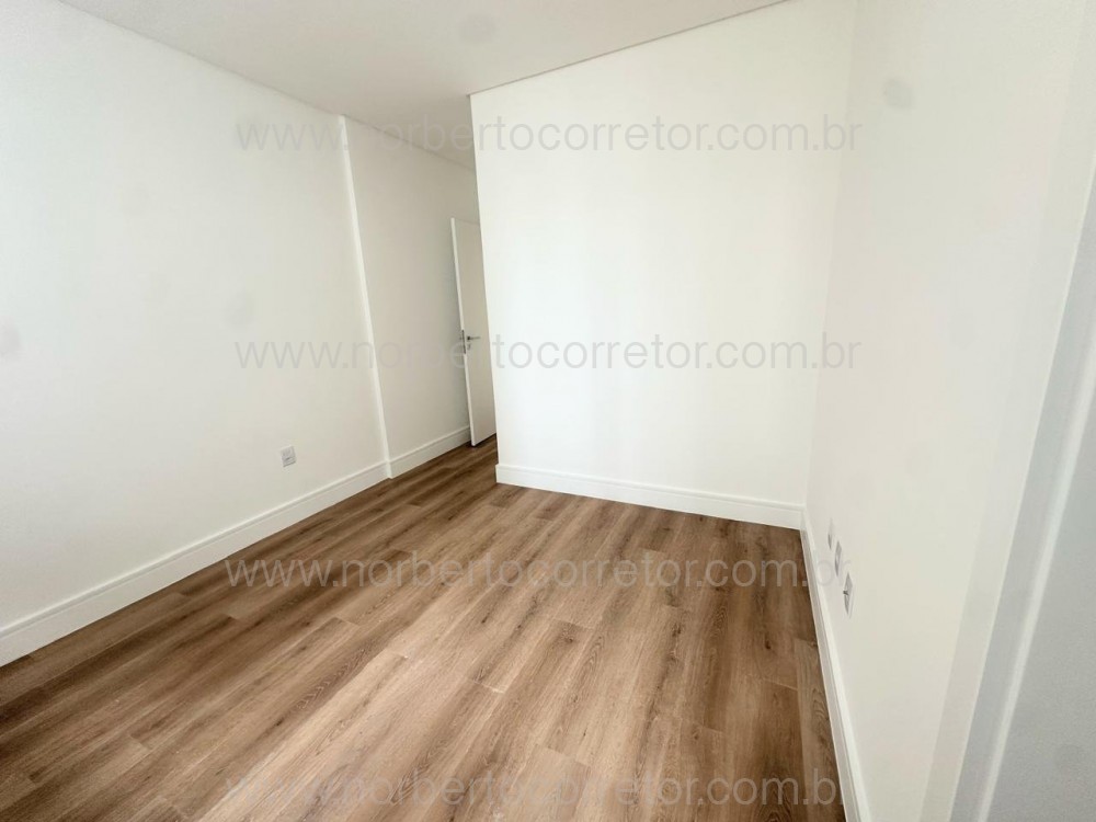Apartamento 3 su�tes, Meia Praia, Itapema SC