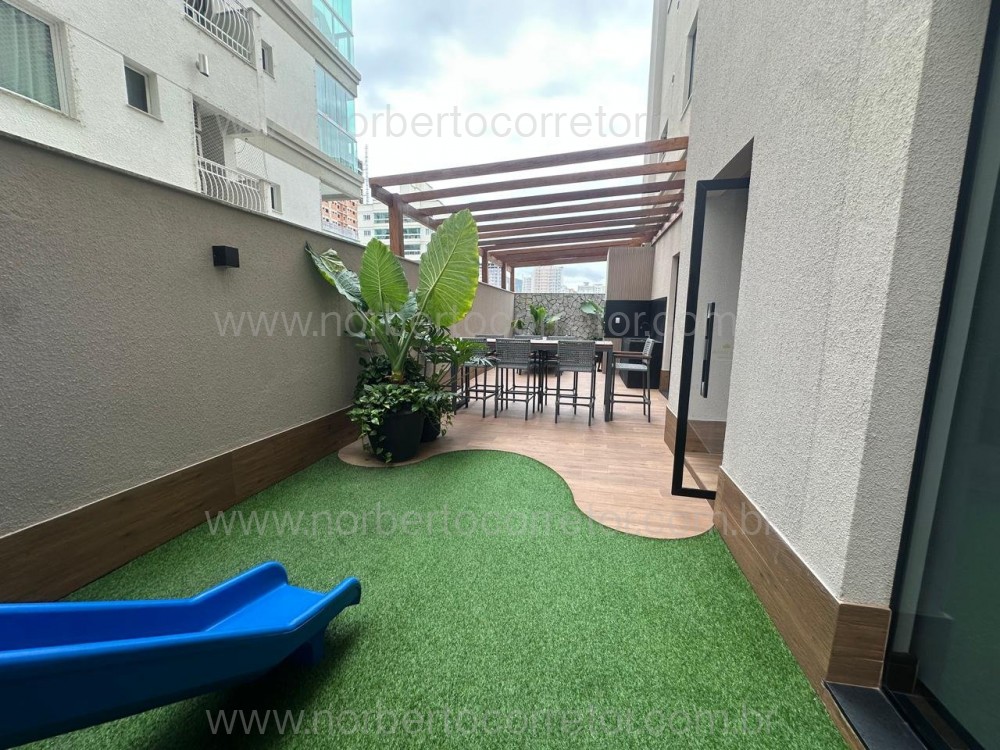 Apartamento 3 su�tes, Meia Praia, Itapema SC