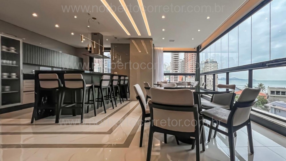 Apartamento pr�ximo ao Hard Rock Caf� , Porto Belo