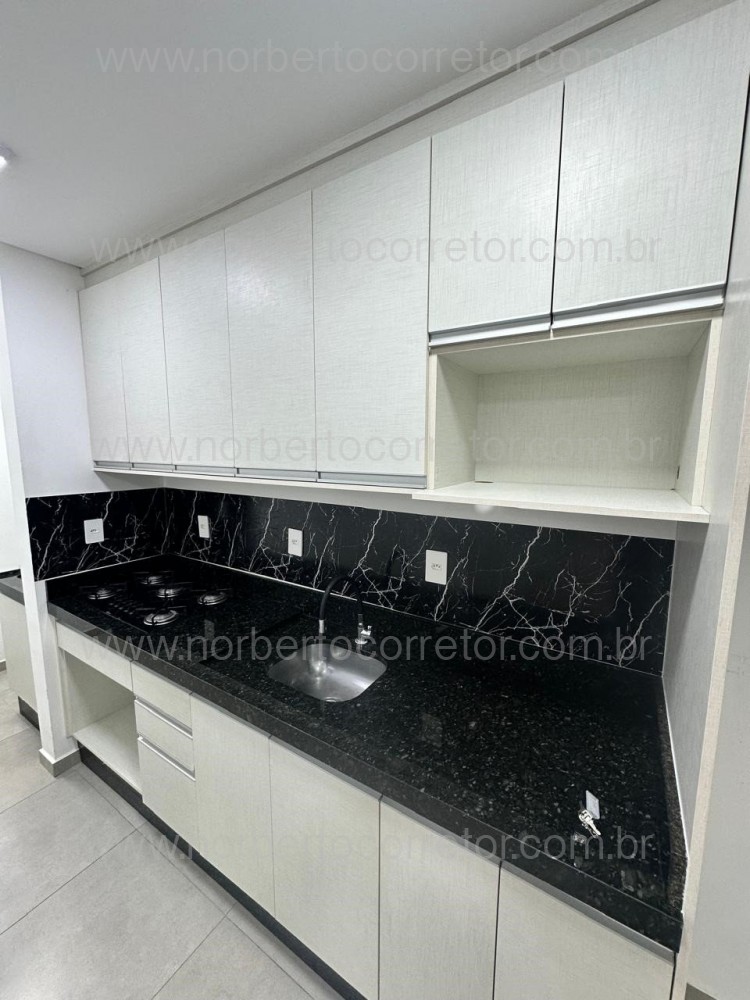 Aluguel Anual Itapema SC, 2 dormit�rios com Lazer
