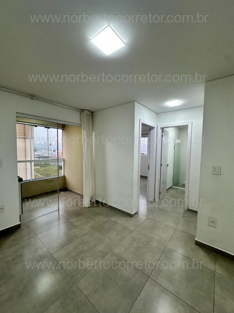 Aluguel Anual Itapema SC, 2 dormit�rios com Lazer