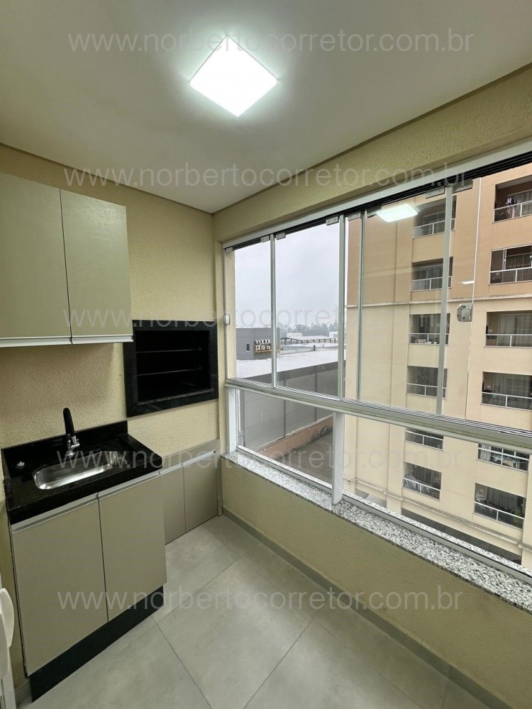 Aluguel Anual Itapema SC, 2 dormit�rios com Lazer