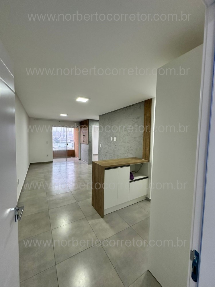 Aluguel Anual Itapema SC, 2 dormit�rios com Lazer
