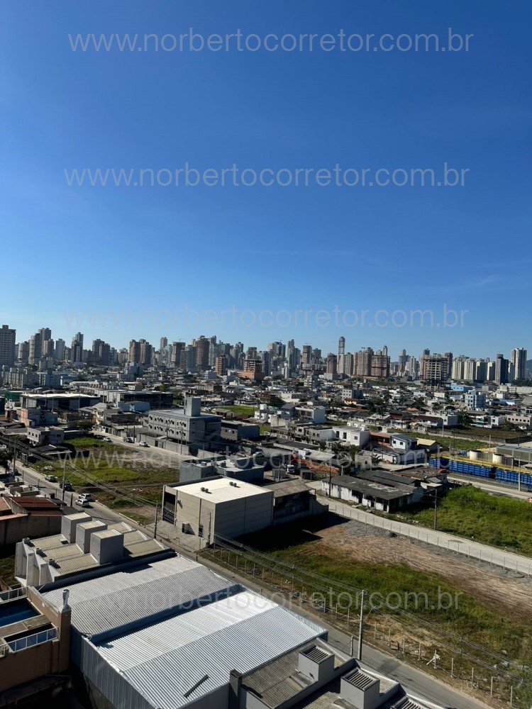 Aluguel Anual Itapema SC, 2 dormit�rios com Lazer
