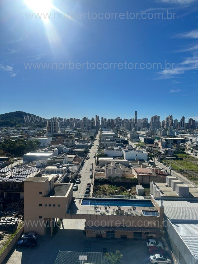 Aluguel Anual Itapema SC, 2 dormit�rios com Lazer