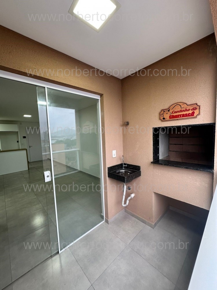 Aluguel Anual Itapema SC, 2 dormit�rios com Lazer