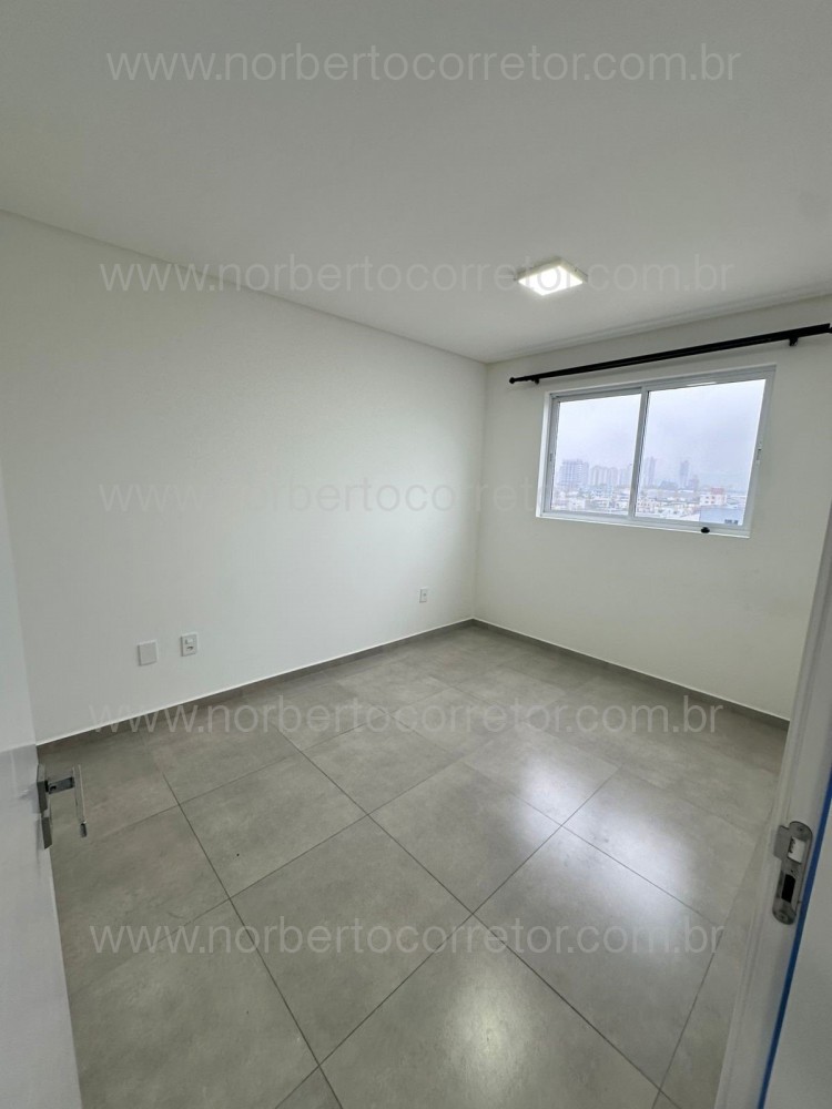 Aluguel Anual Itapema SC, 2 dormit�rios com Lazer