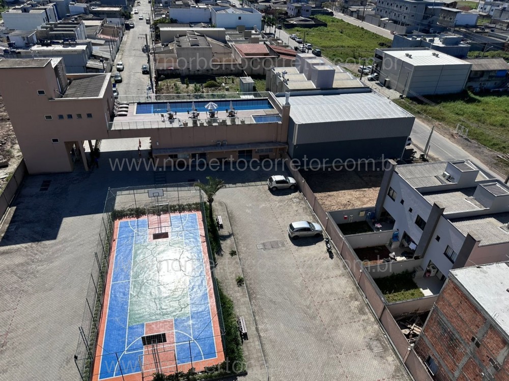 Aluguel Anual Itapema SC, 2 dormit�rios com Lazer